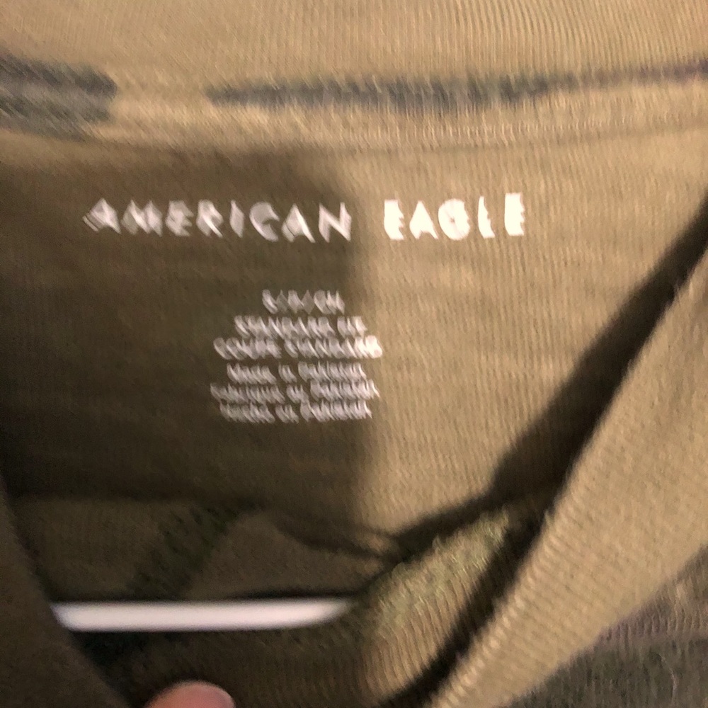 Bundle American Eagle young money size M  camo szS